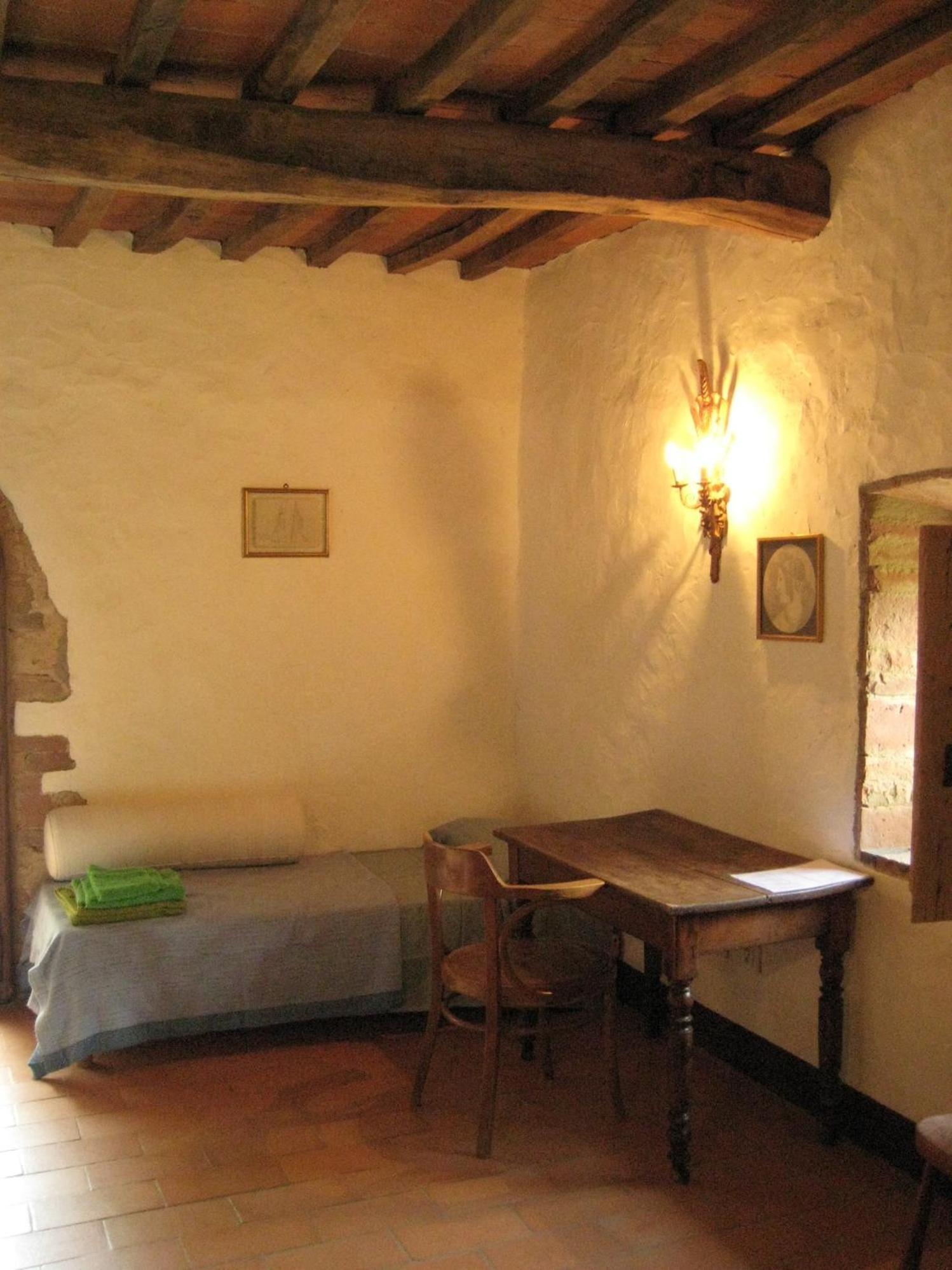 Agriturismo Il Casalino Pari Eksteriør bilde
