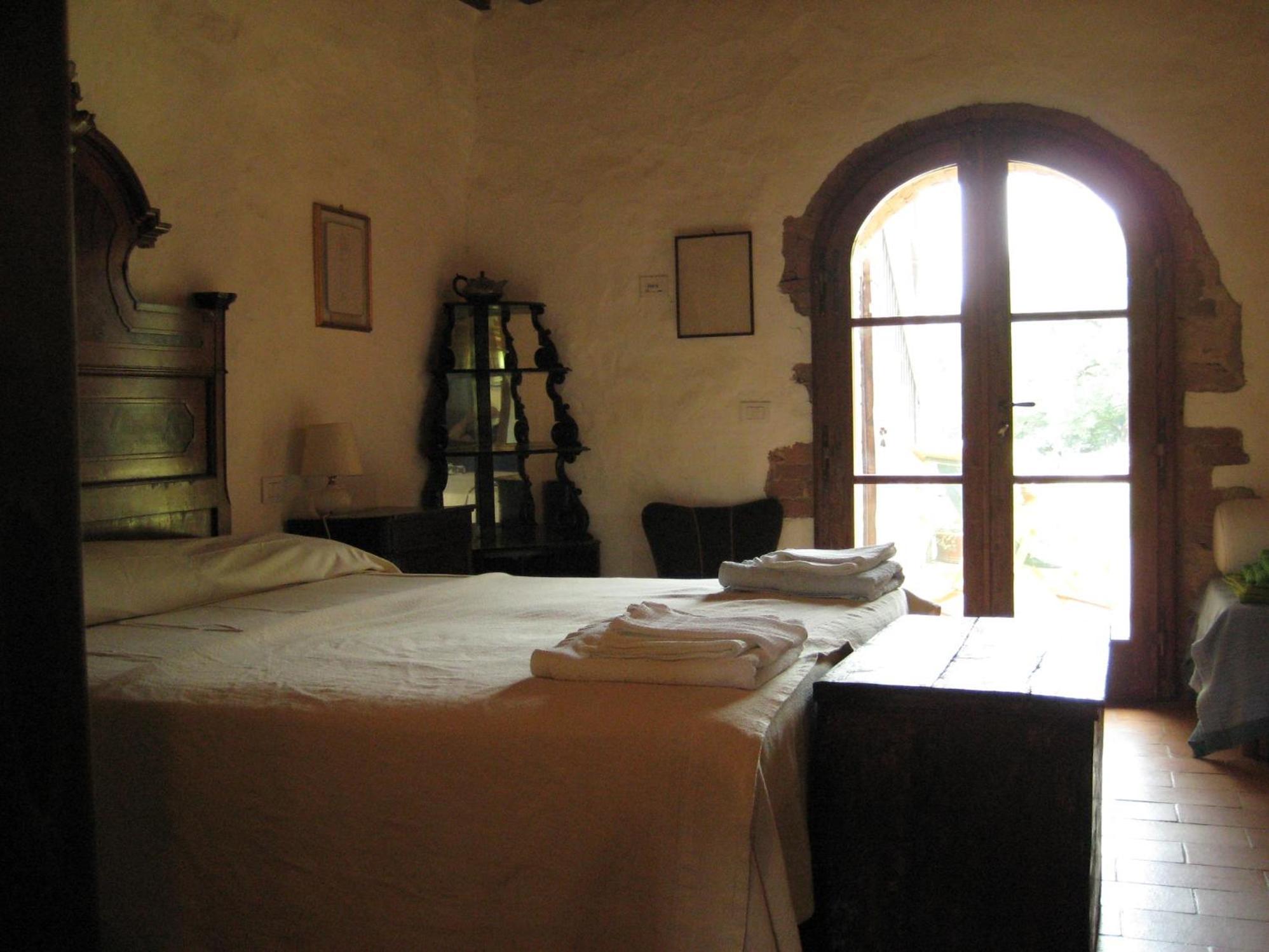 Agriturismo Il Casalino Pari Eksteriør bilde