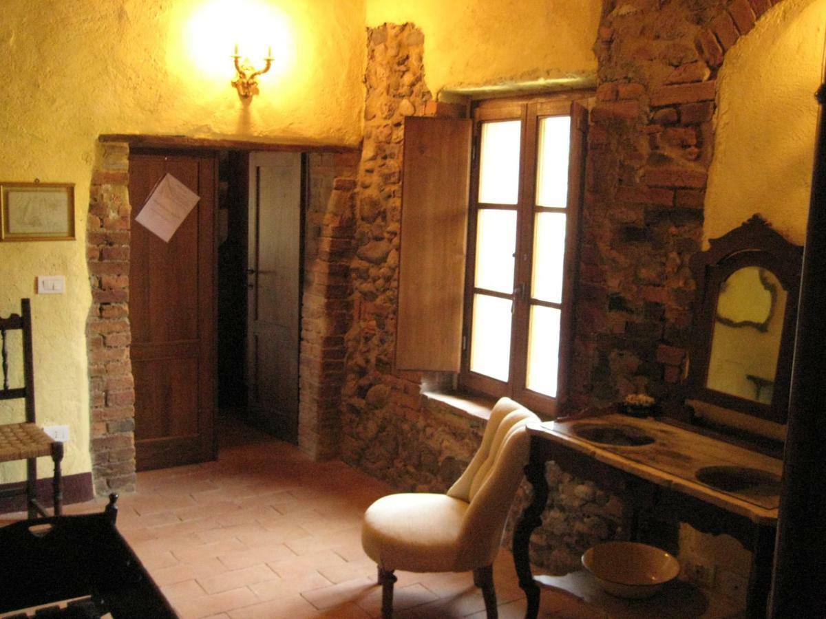 Agriturismo Il Casalino Pari Eksteriør bilde